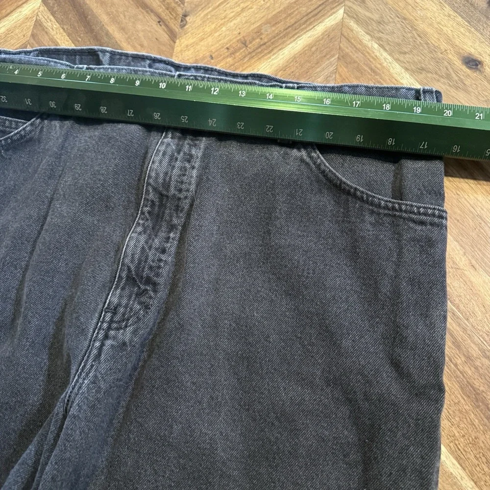 Levis these levi